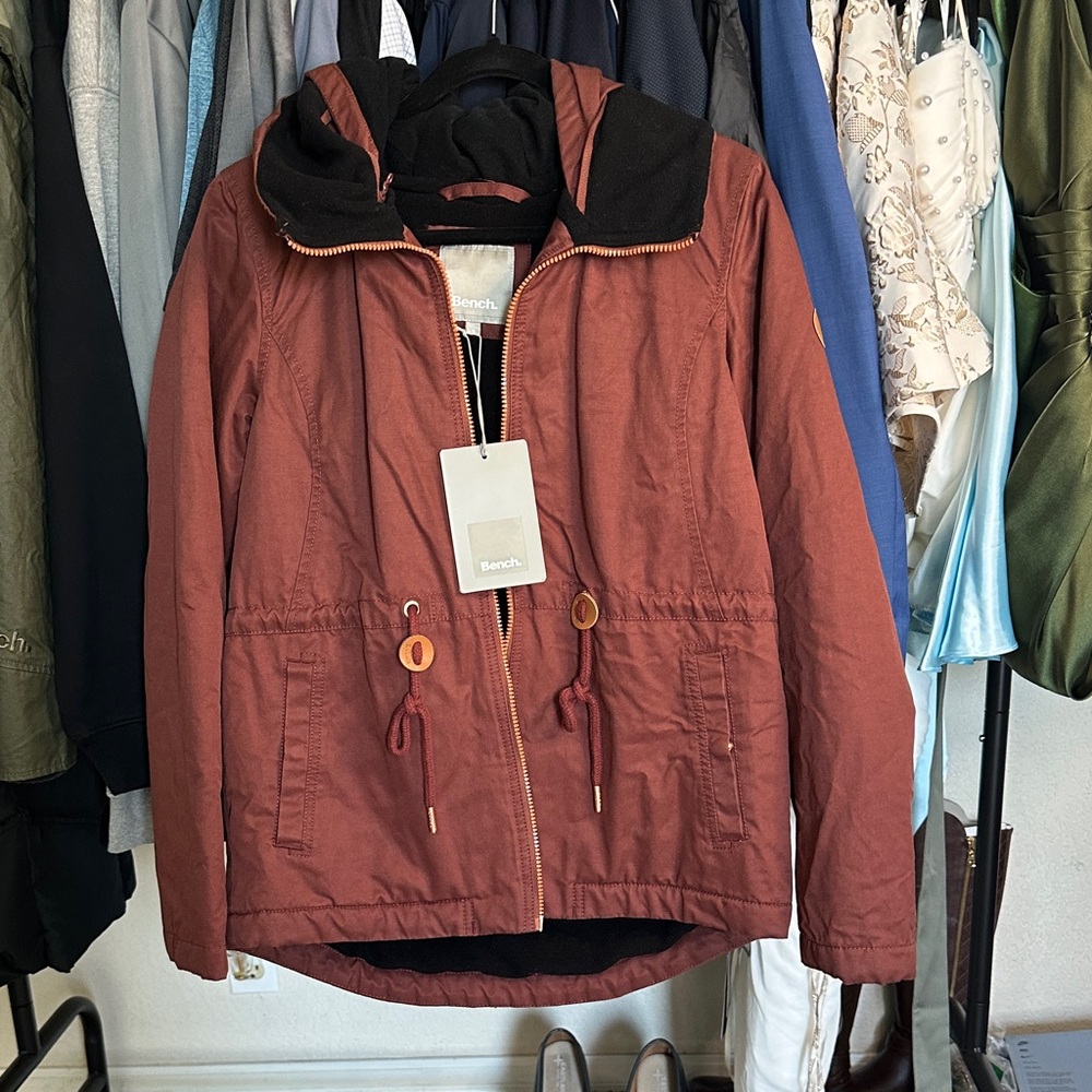 Bench Concise Women's Rust Utility Jacket with removable hood New NWT
